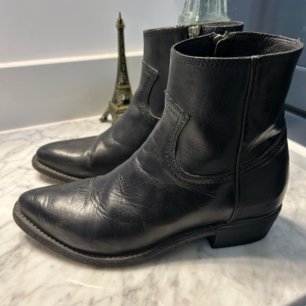 Frye short boots